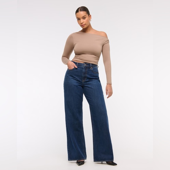 Abercrombie | Wide Leg Jean - Picture 5 of 10